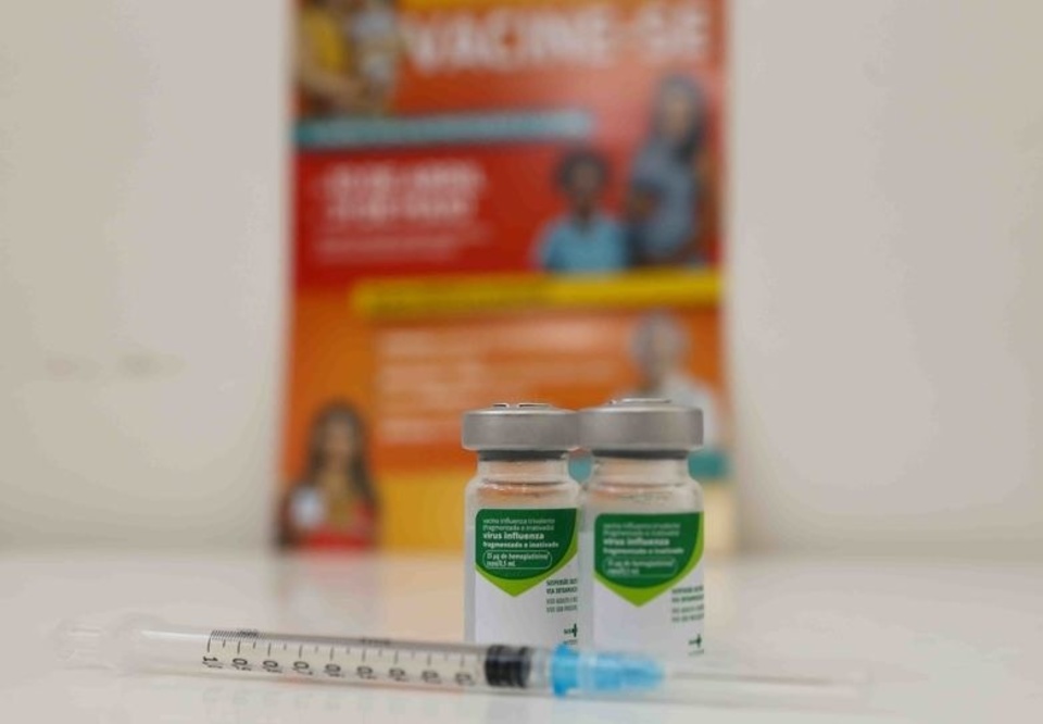 Main vacina