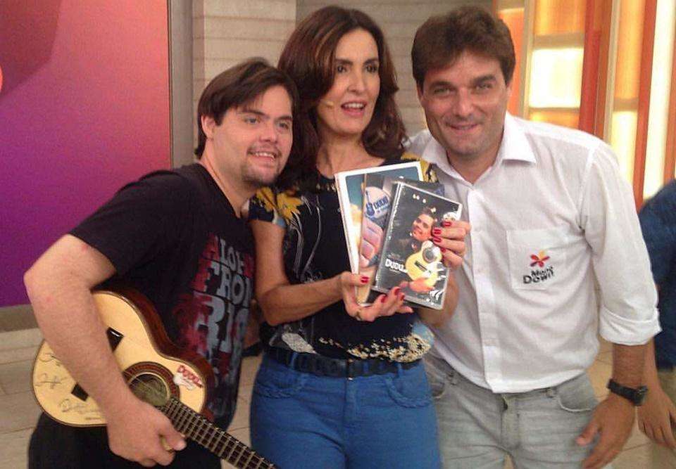 Dudu já exibiu seus talentos em rede nacional, no programa Encontro com Fátima Bernardes